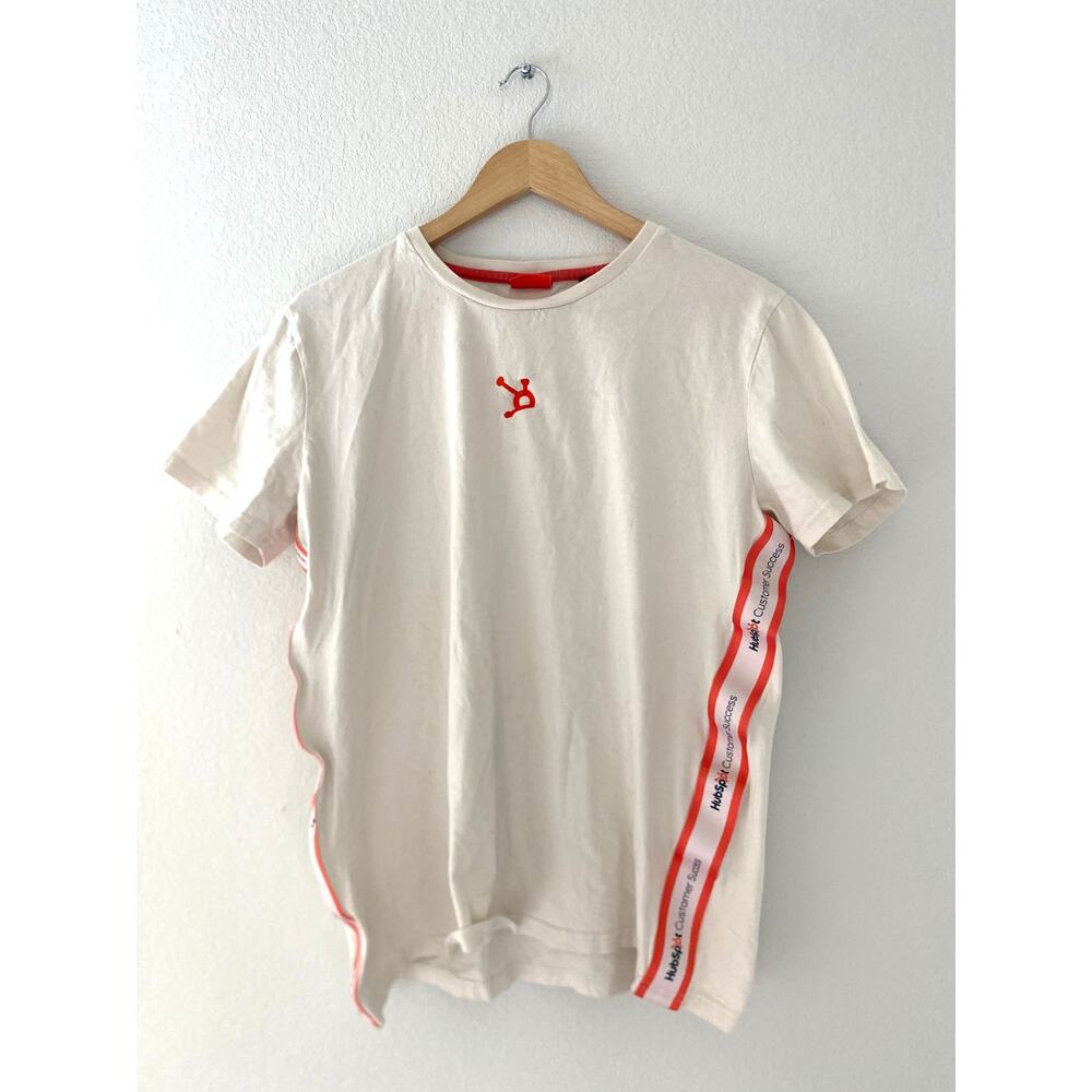 HubSpot Customer Success Eby Gift 2023 Employee T-Shirt Size M